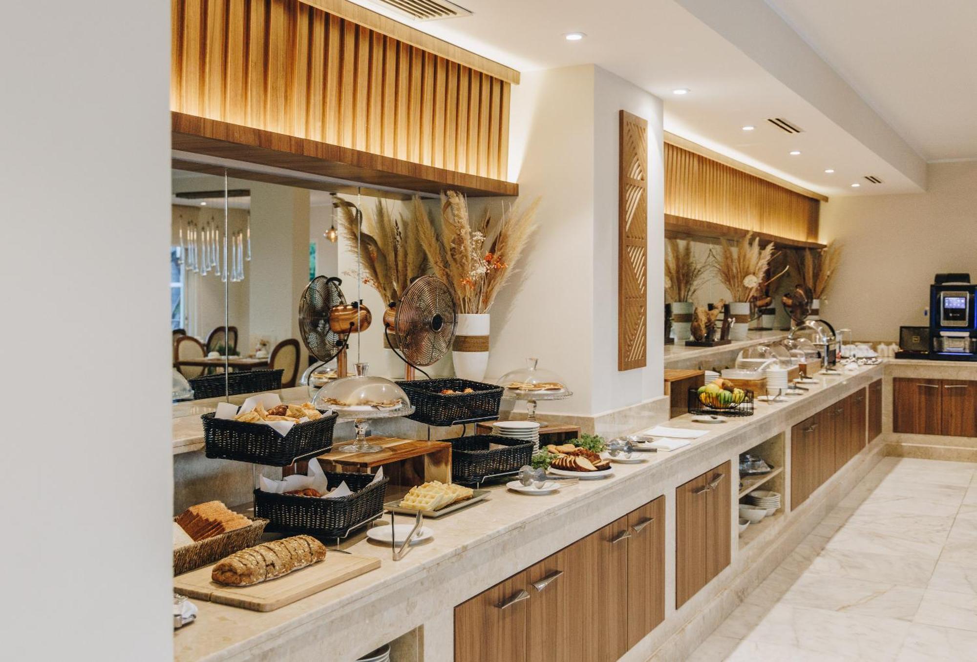 Hotel Corsica & Spa Calvi  Eksteriør bilde